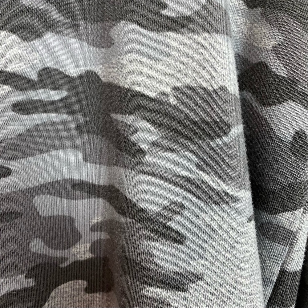 Splendid Super Soft Pullover Sweatshirt Camouflag… - image 4